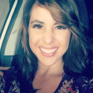 Meet your Posher, Justine